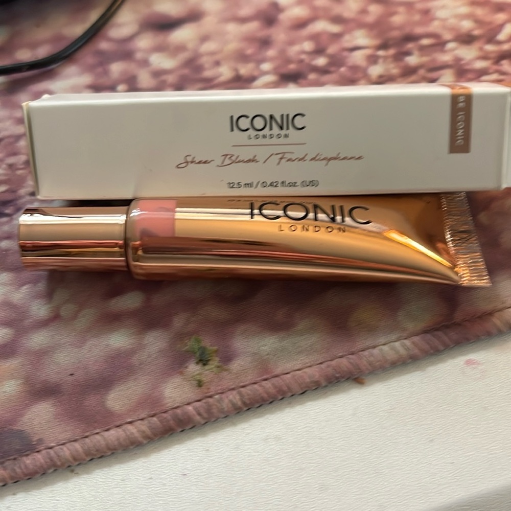 ICONIC Sheer Blush Rose Riot